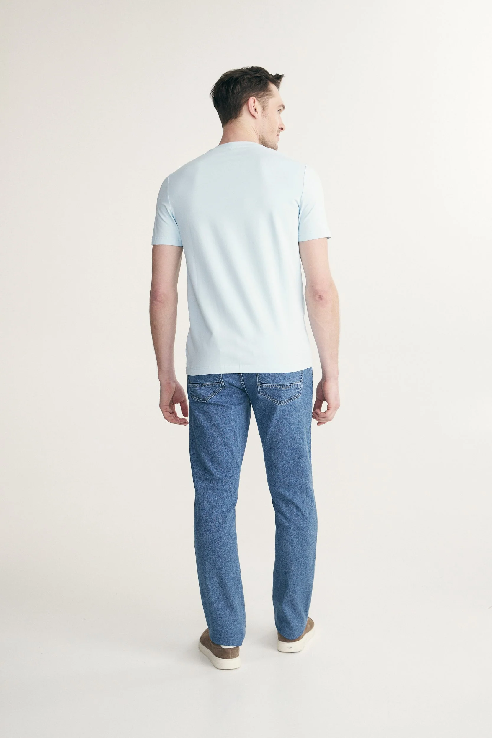 Basic crew neck T-shirt - Image 2