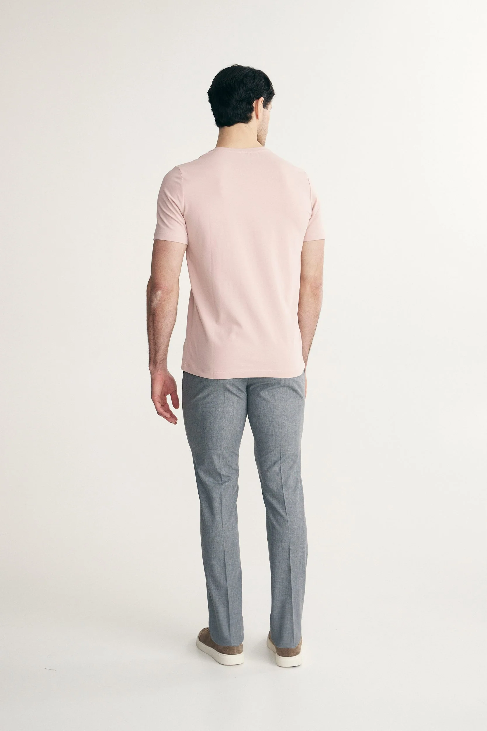 Basic V neck T-shirt - Image 5