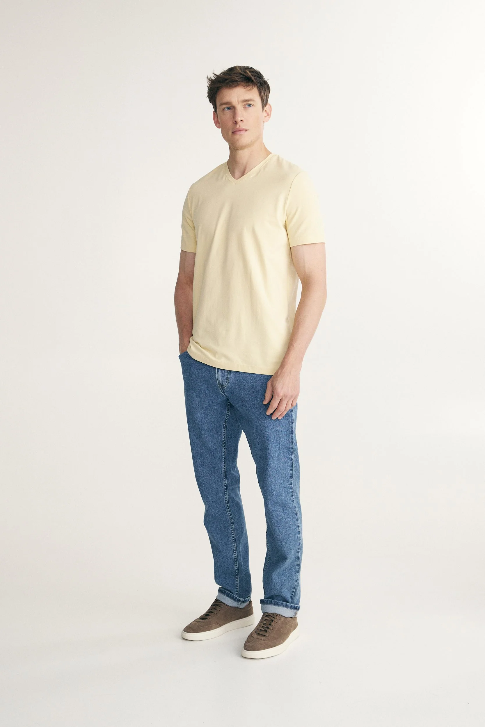 Basic V neck T-shirt - Image 3