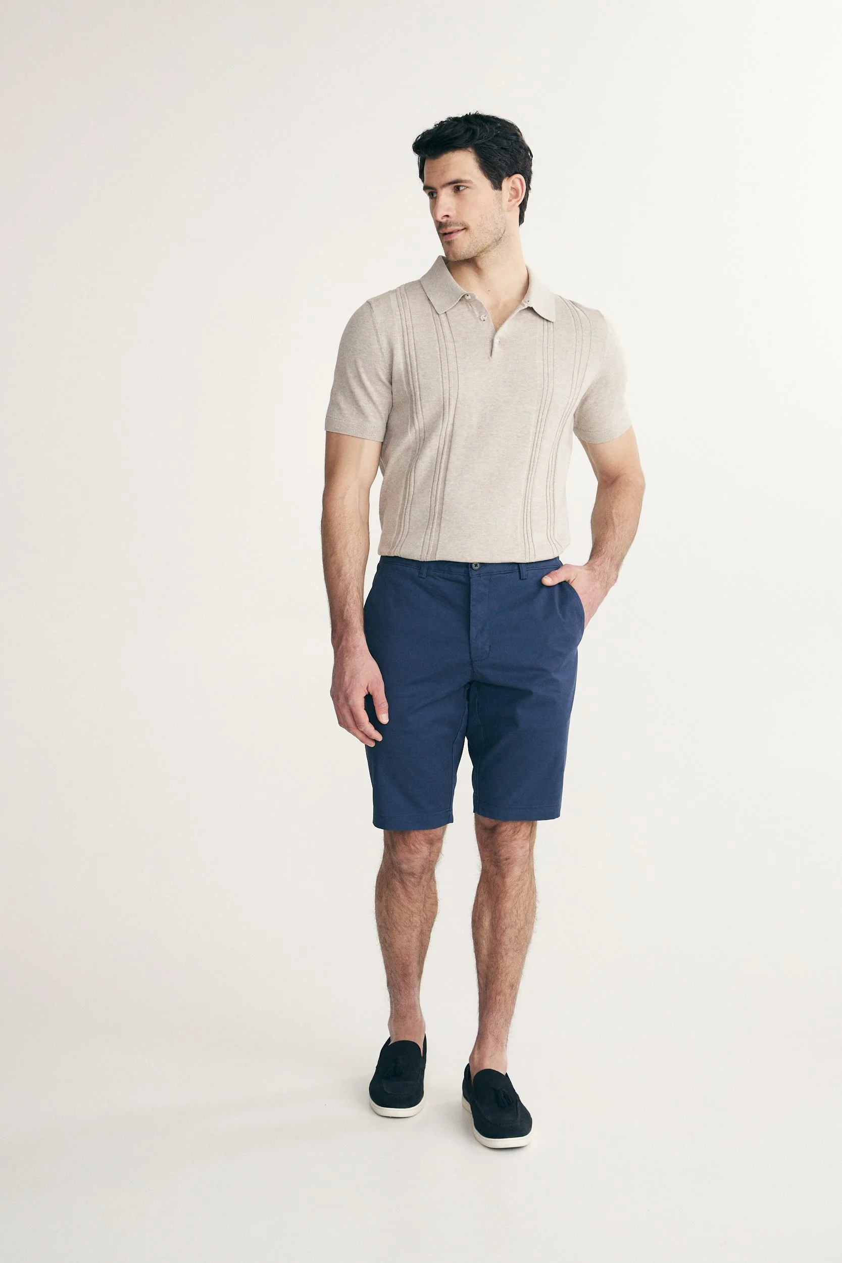 Chino-look bermuda - Image 10
