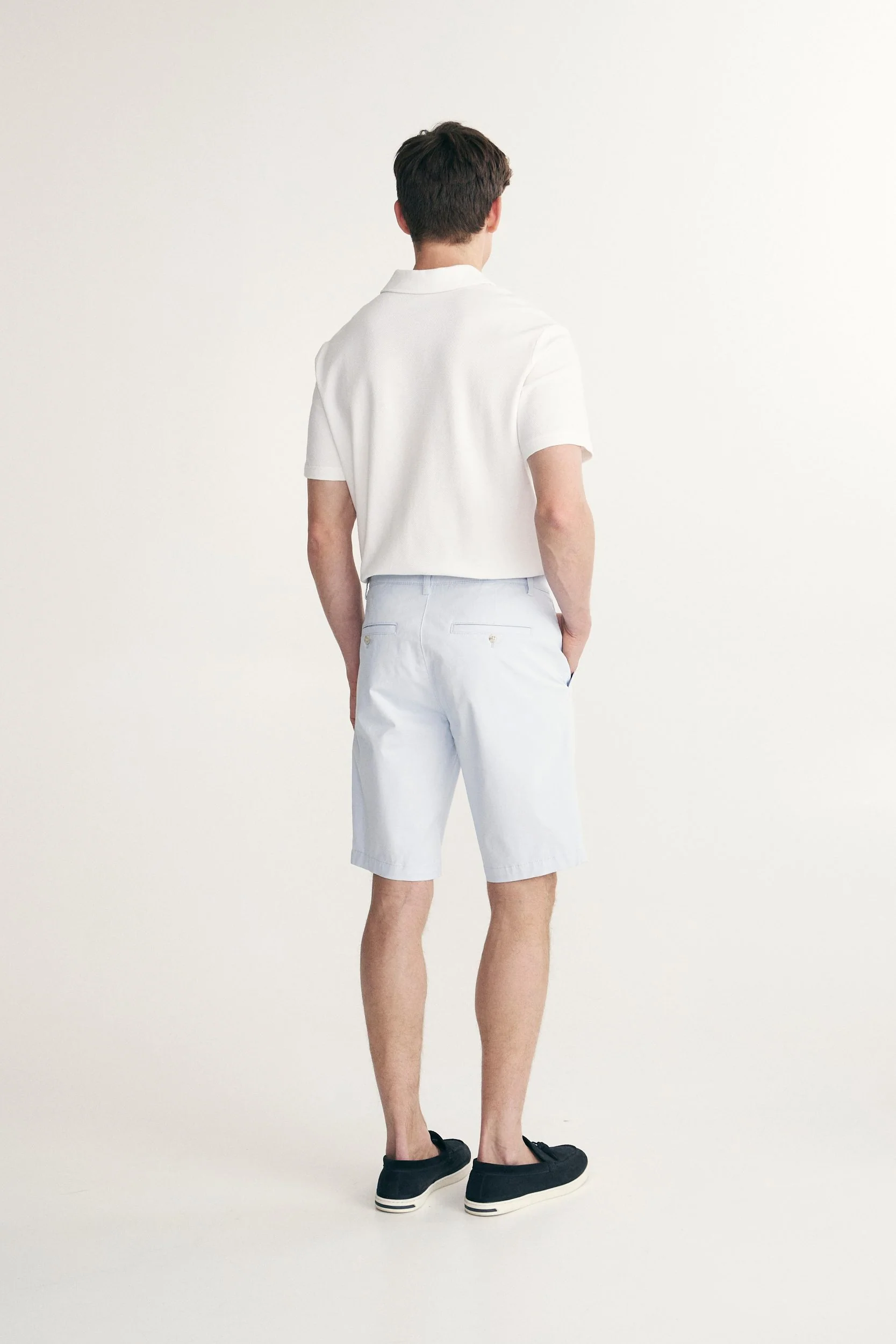 Chino-look bermuda - Image 8