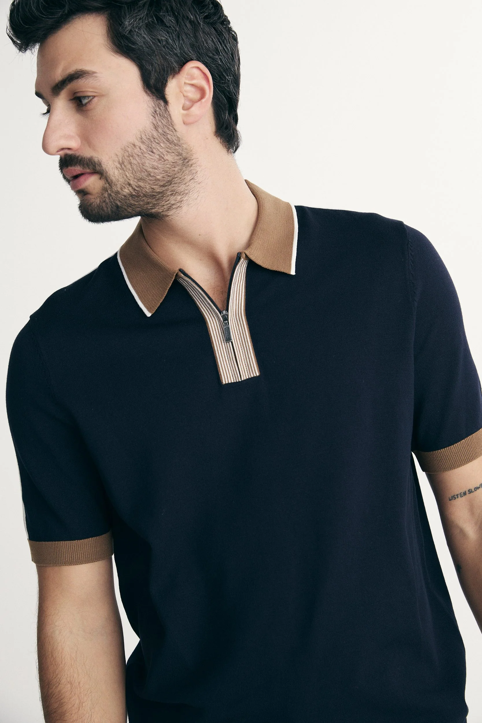 Color blocking knitted polo - Image 4