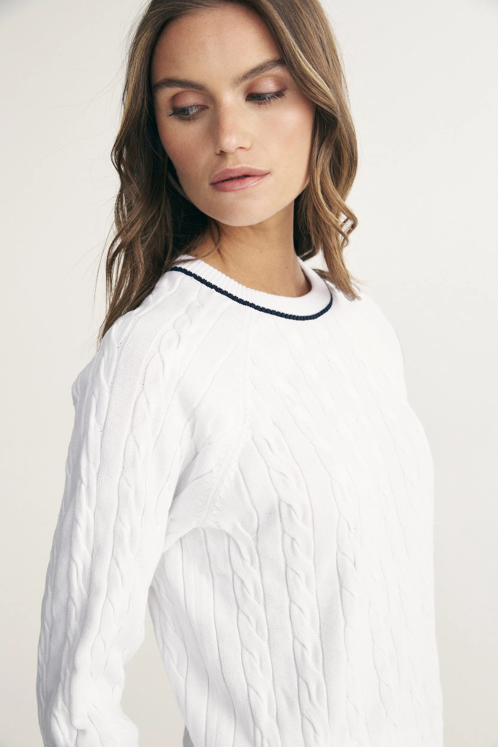 Crew neck cables sweater - Image 2
