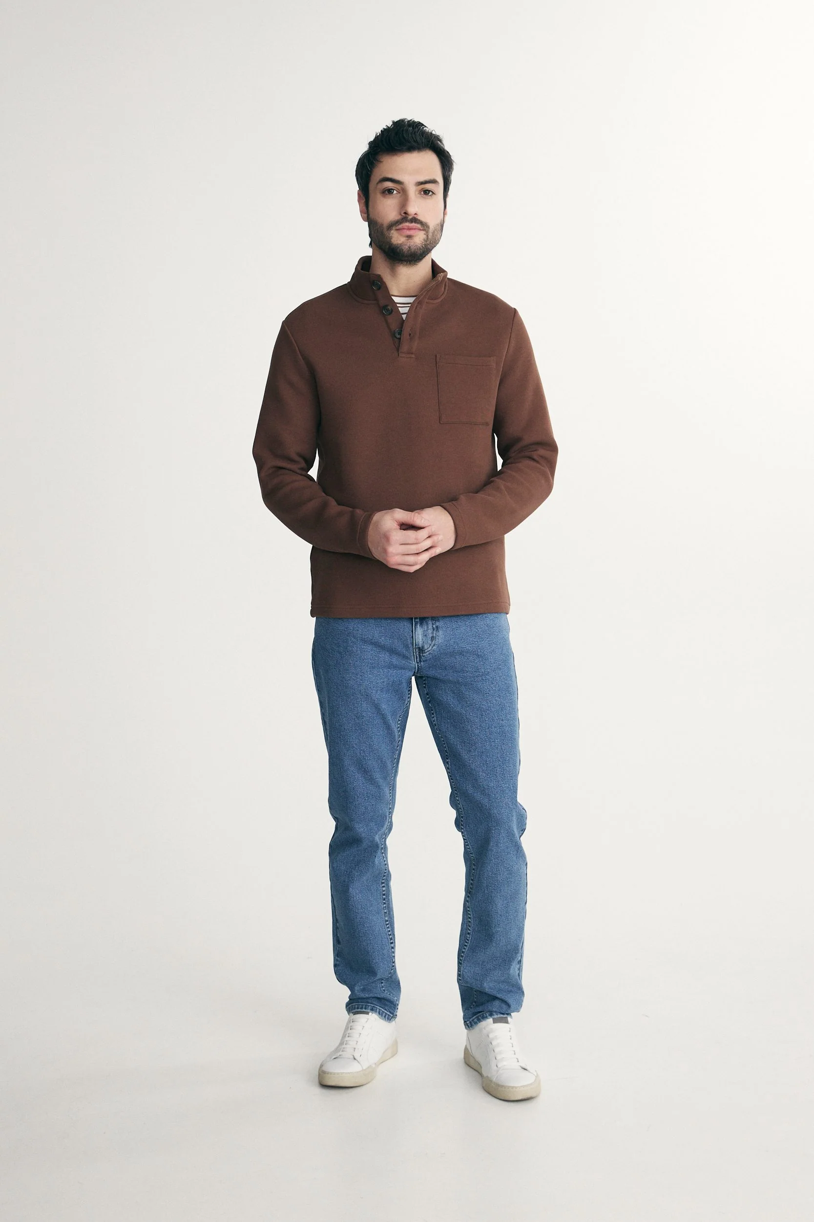 Mock neck t-shirt with buttons - Image 4