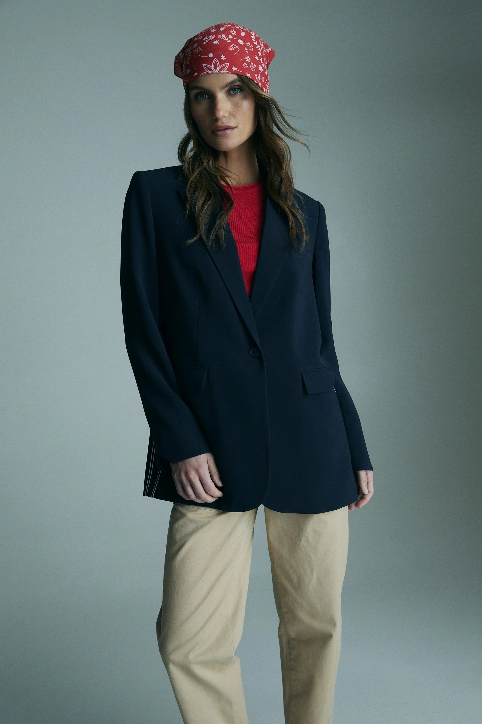 Oversized blazer with ribbon