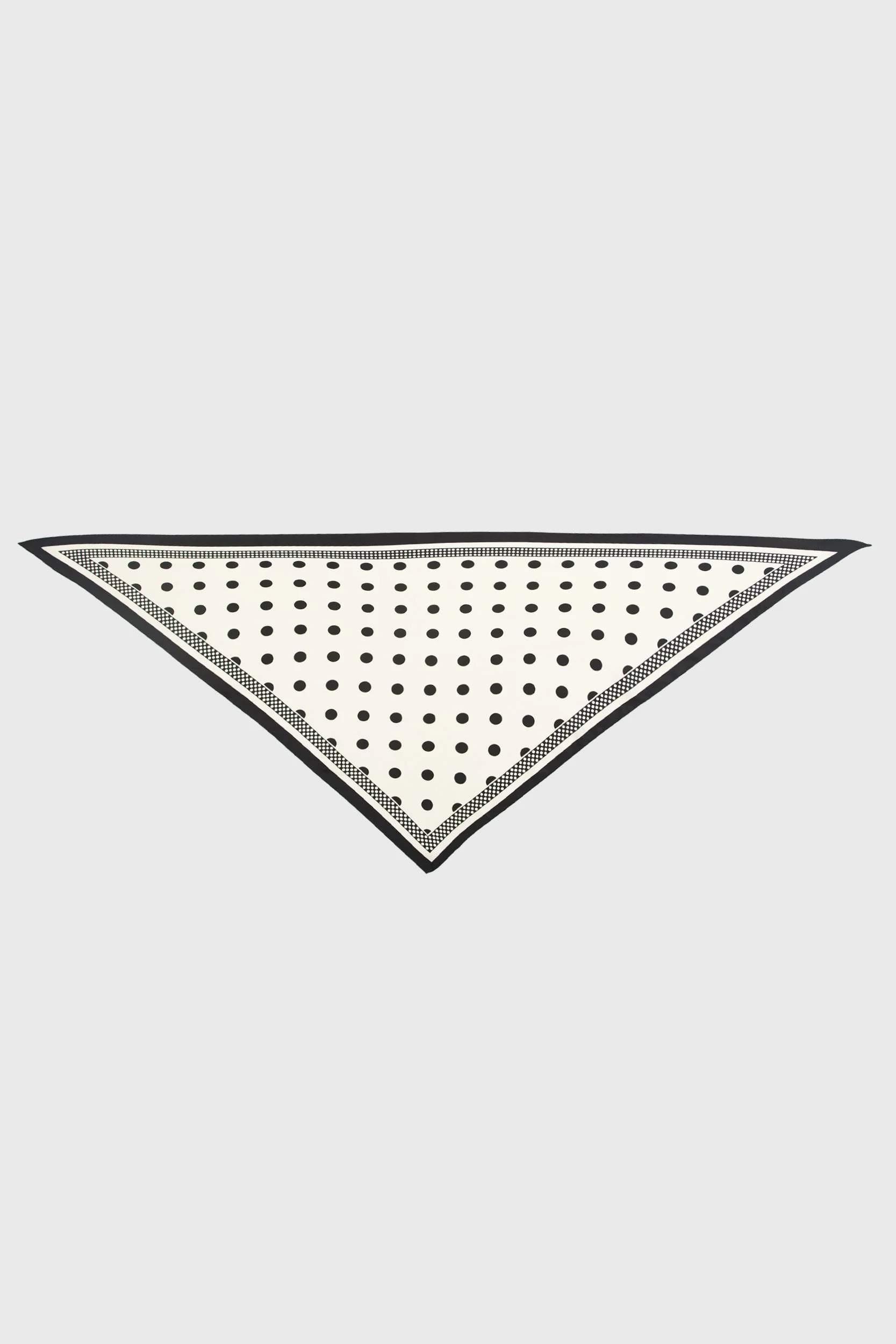 Printed dots scarf
