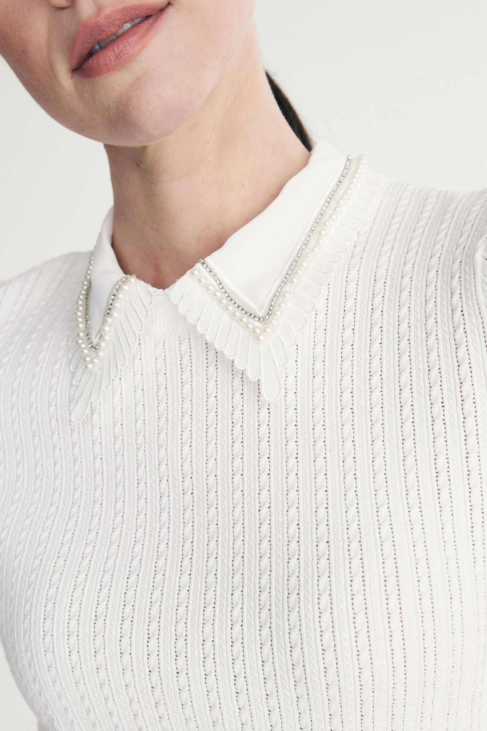 Removable collar textured knit polo - Image 5