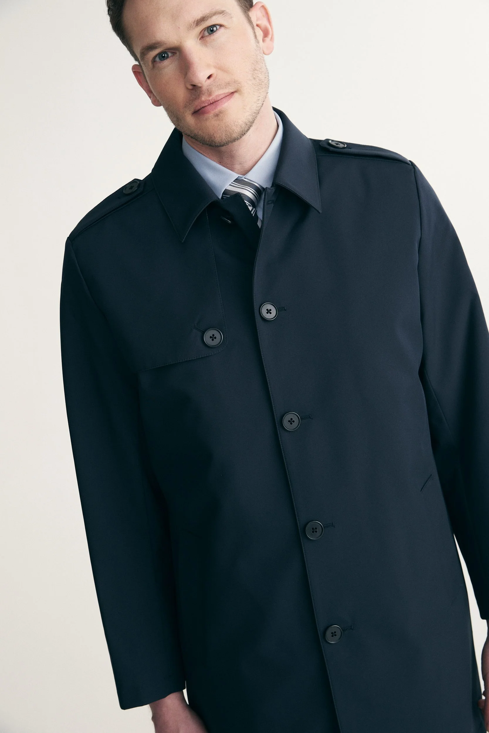 Removable lining trench coat - Image 5